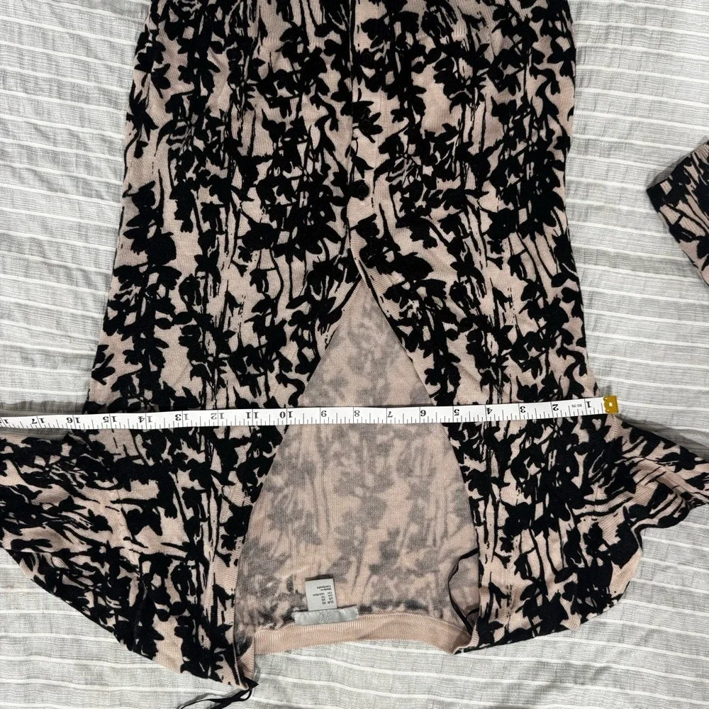 H&M Black and Cream Patterned‎ Cardigan XS